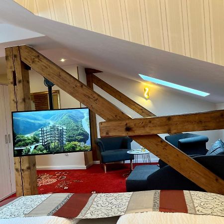 Hotel Stadtvilla Laux Мерциг Экстерьер фото