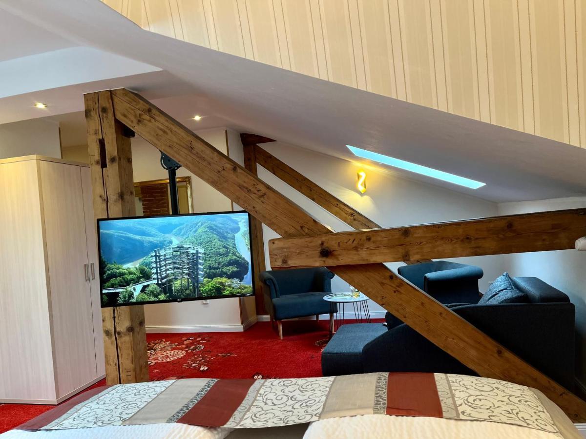 Hotel Stadtvilla Laux Мерциг Экстерьер фото