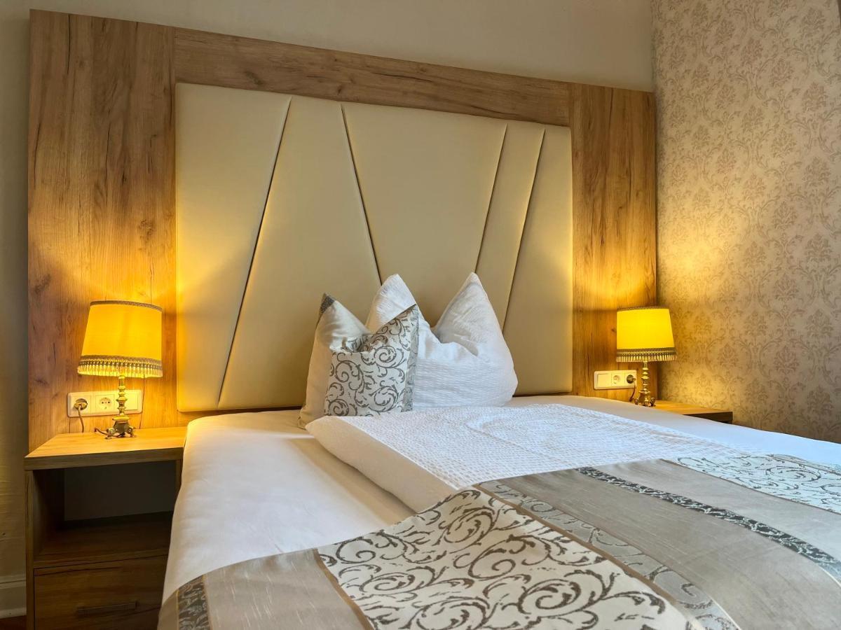 Hotel Stadtvilla Laux Мерциг Экстерьер фото