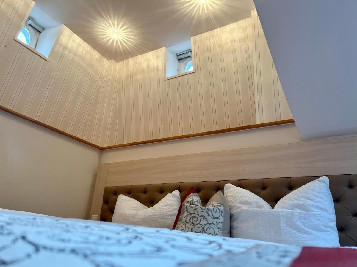 Hotel Stadtvilla Laux Мерциг Экстерьер фото